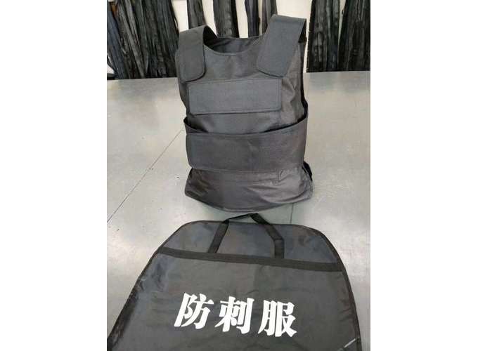 新型硬質(zhì)防刺衣-硬質(zhì)防刺服